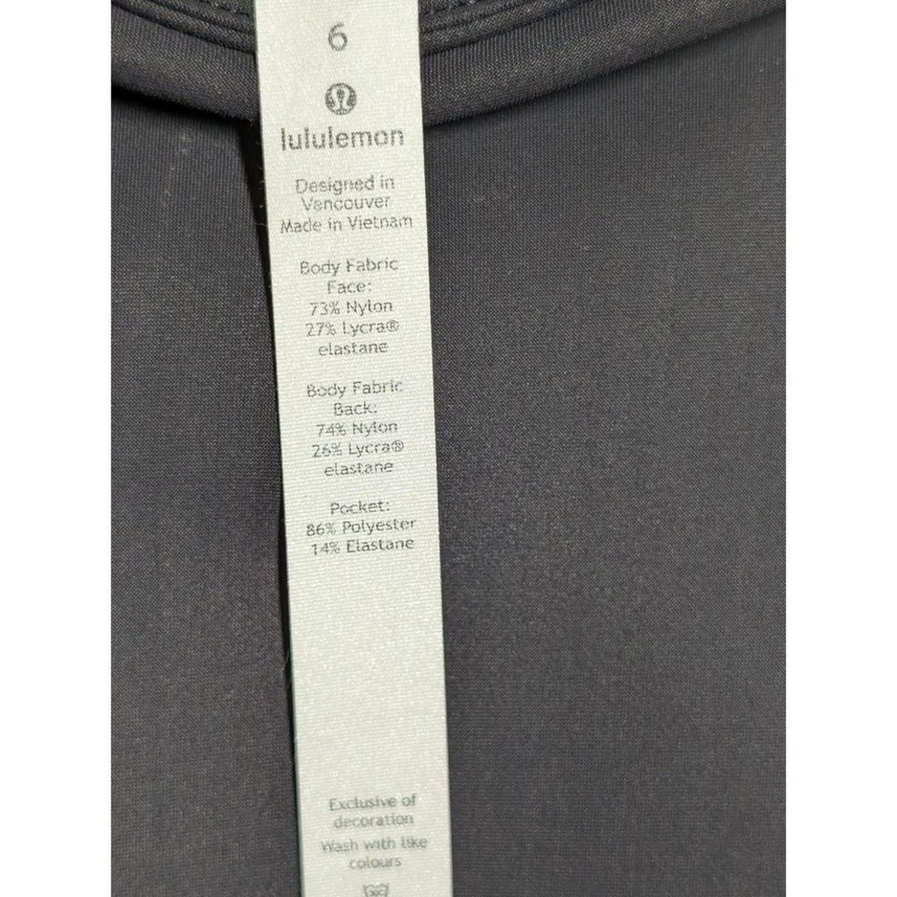 Lululemon size 6 black pants - Picture 6 of 7
